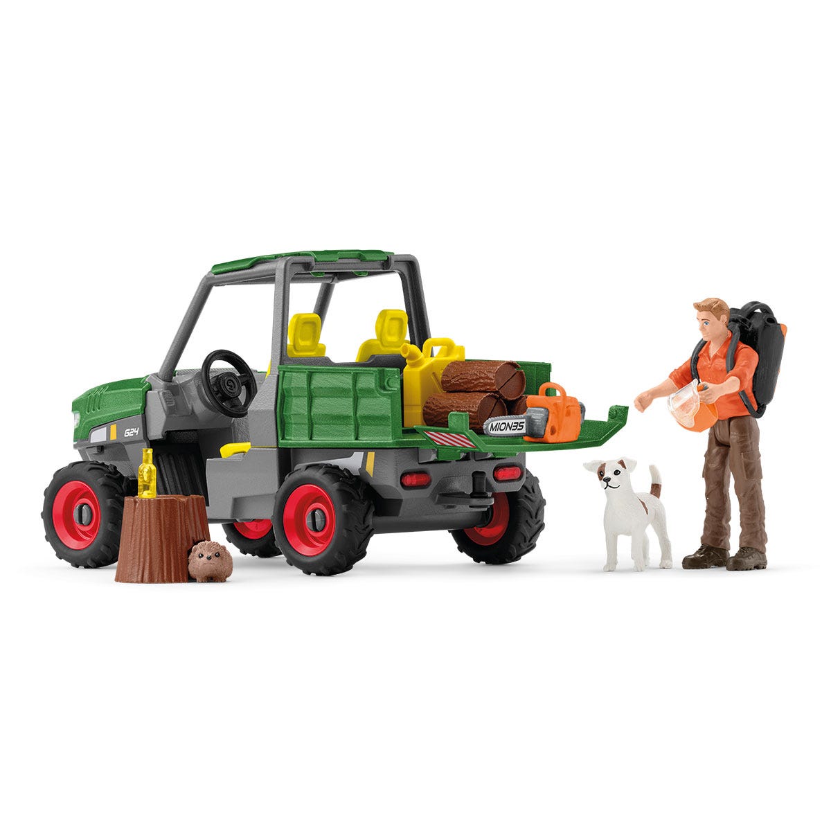 Garde forestier avec véhicule